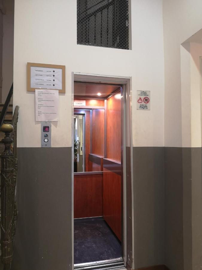 Rome Travellers Hotel Buitenkant foto