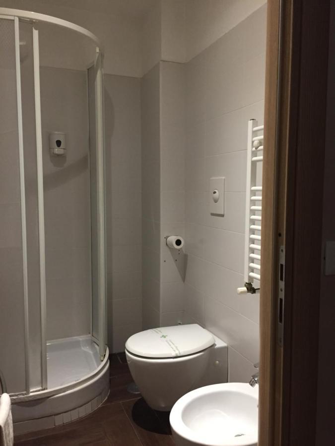 Rome Travellers Hotel Buitenkant foto