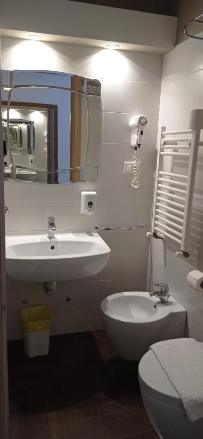 Rome Travellers Hotel Buitenkant foto